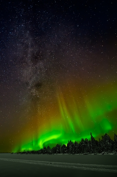 Photograph Javier De La Torre Aurora on One Eyeland